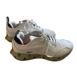 Reebok Zig Dynamica White Sage Gum Mens Athletic Sneakers 9.5 Running Orthopedic